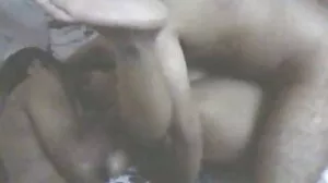 குறும்புத்தனமான அழகி, ஜெசிகா ராக்ஸ் நன்றாக வீசுகிறார்