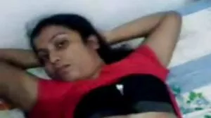 சித்ராவின் தாகத்தைத் தணிக்க அழுக்காறு மட்டுமே முடியும்