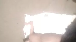 டீன் பிரிட் ஜெர்க்ஸ் பழைய சேவல்